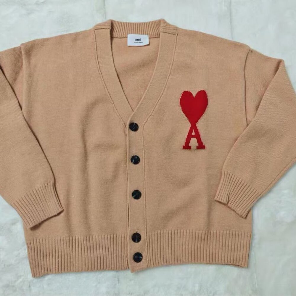 AMI PAIRS Tonal Heart embroidery Sweater size S